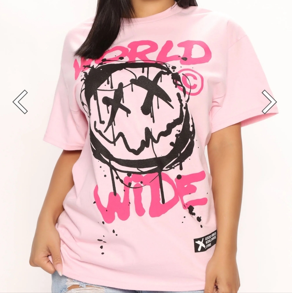 EUC Pink Graphic T-Shirt Size L